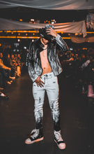 Load image into Gallery viewer, White Out Jeans