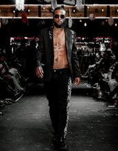 Load image into Gallery viewer, 60% Off Snake Charmer Jeans